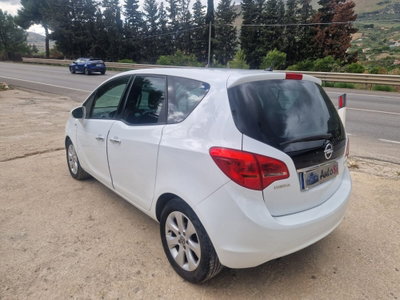 Opel Meriva 1.3 CDTI 95CV ecoFLEStart&Stop Cosmo (8)