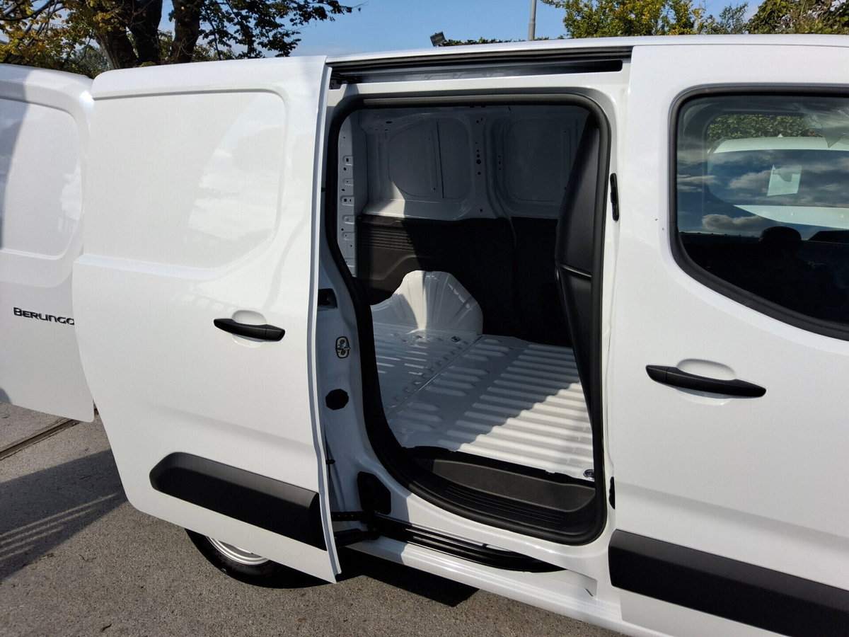 Citroen Berlingo Furgone BlueHDi 100 Van M Driver (9)