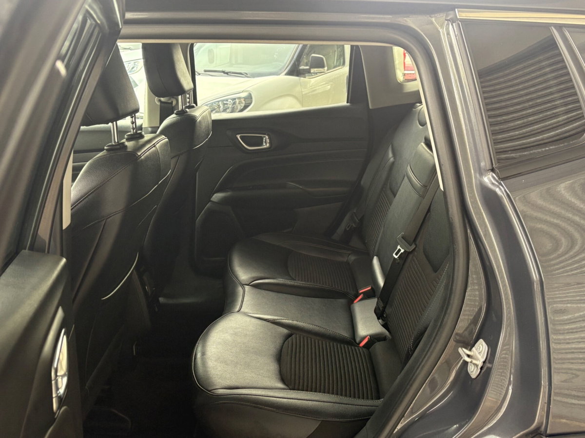 Jeep Compass 1.6 Multijet II 2WD Limited (5)