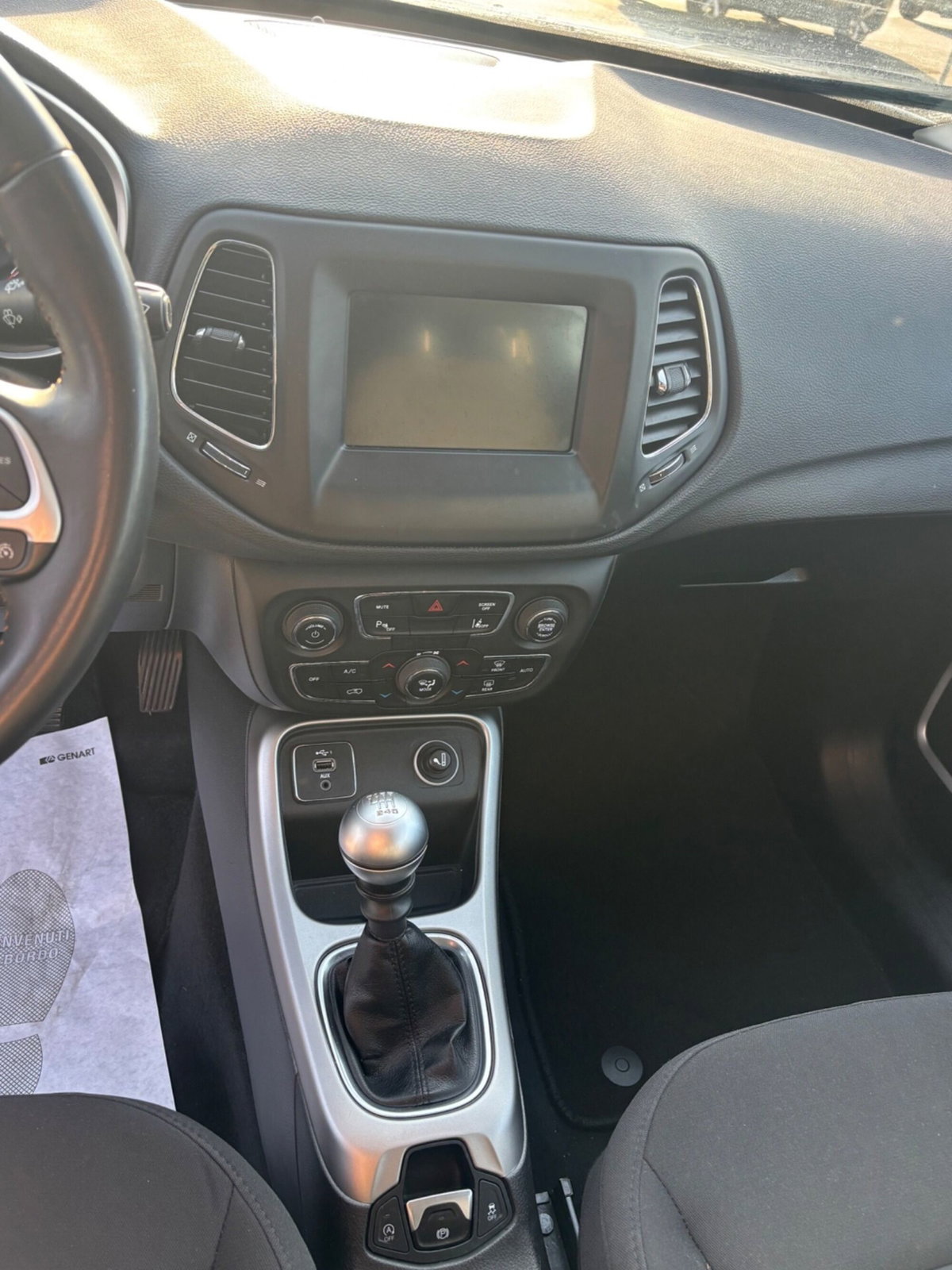 Jeep Compass 1.6 Multijet II 2WD Longitude (16)