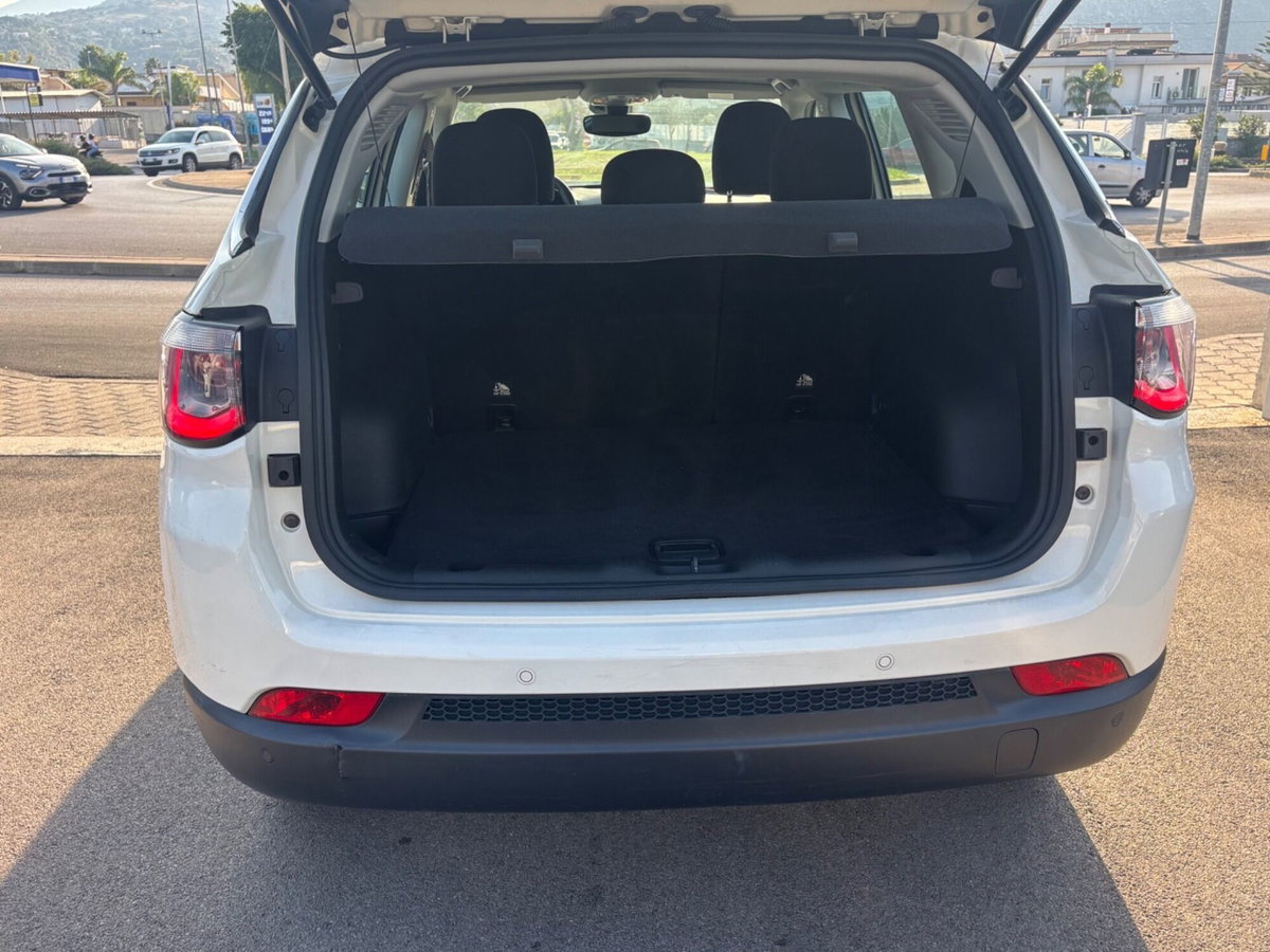 Jeep Compass 1.6 Multijet II 2WD Longitude (9)