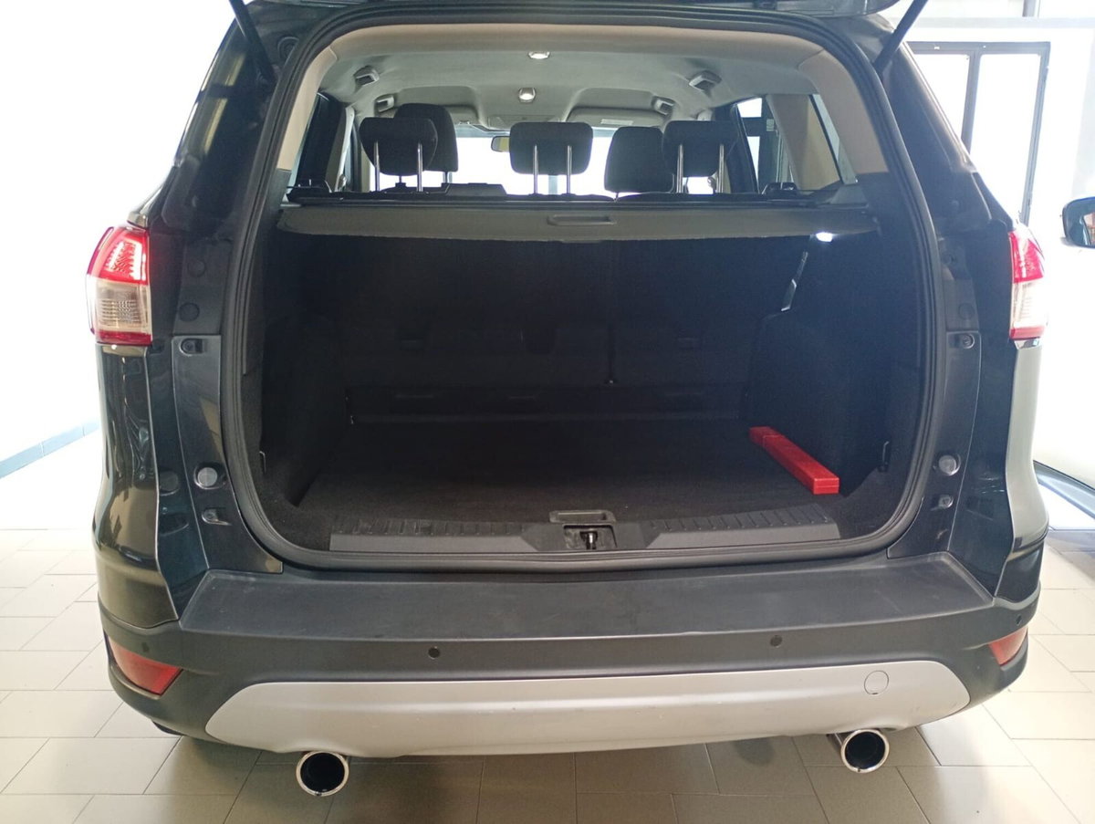 Ford Kuga 2.0 TDCI 120 CV S&S 2WD Titanium X (14)