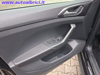 Volkswagen T-Cross 1.0 TSI 110 CV DSG Style (11)
