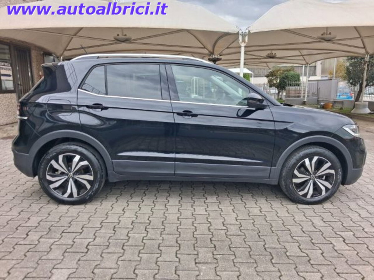 Volkswagen T-Cross 1.0 TSI 110 CV DSG Style (8)