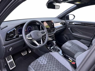 Volkswagen T-Roc 1.5 tsi R-Line dsg (12)