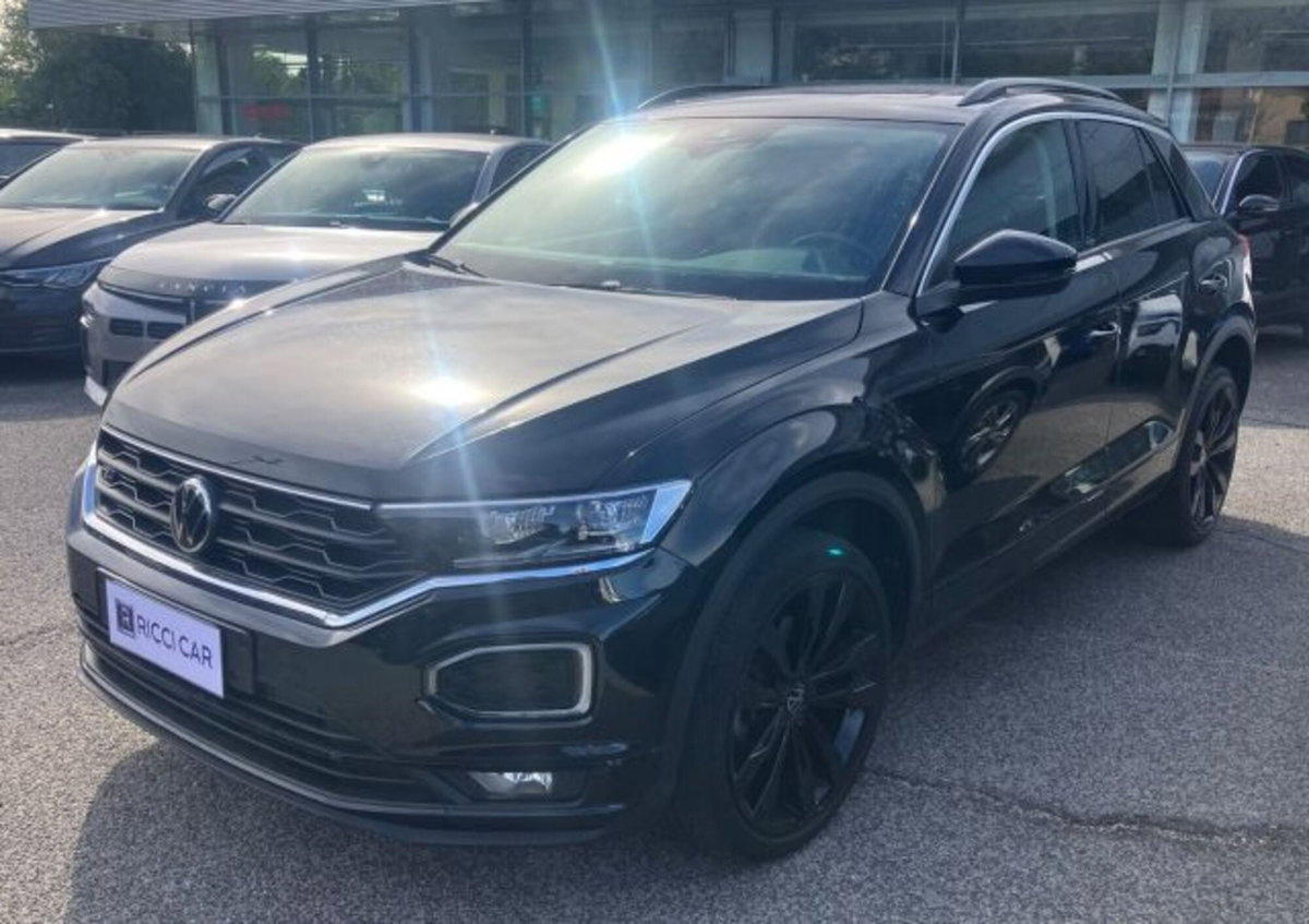 Volkswagen T-Roc 2.0 tdi R-Line 115cv (2)