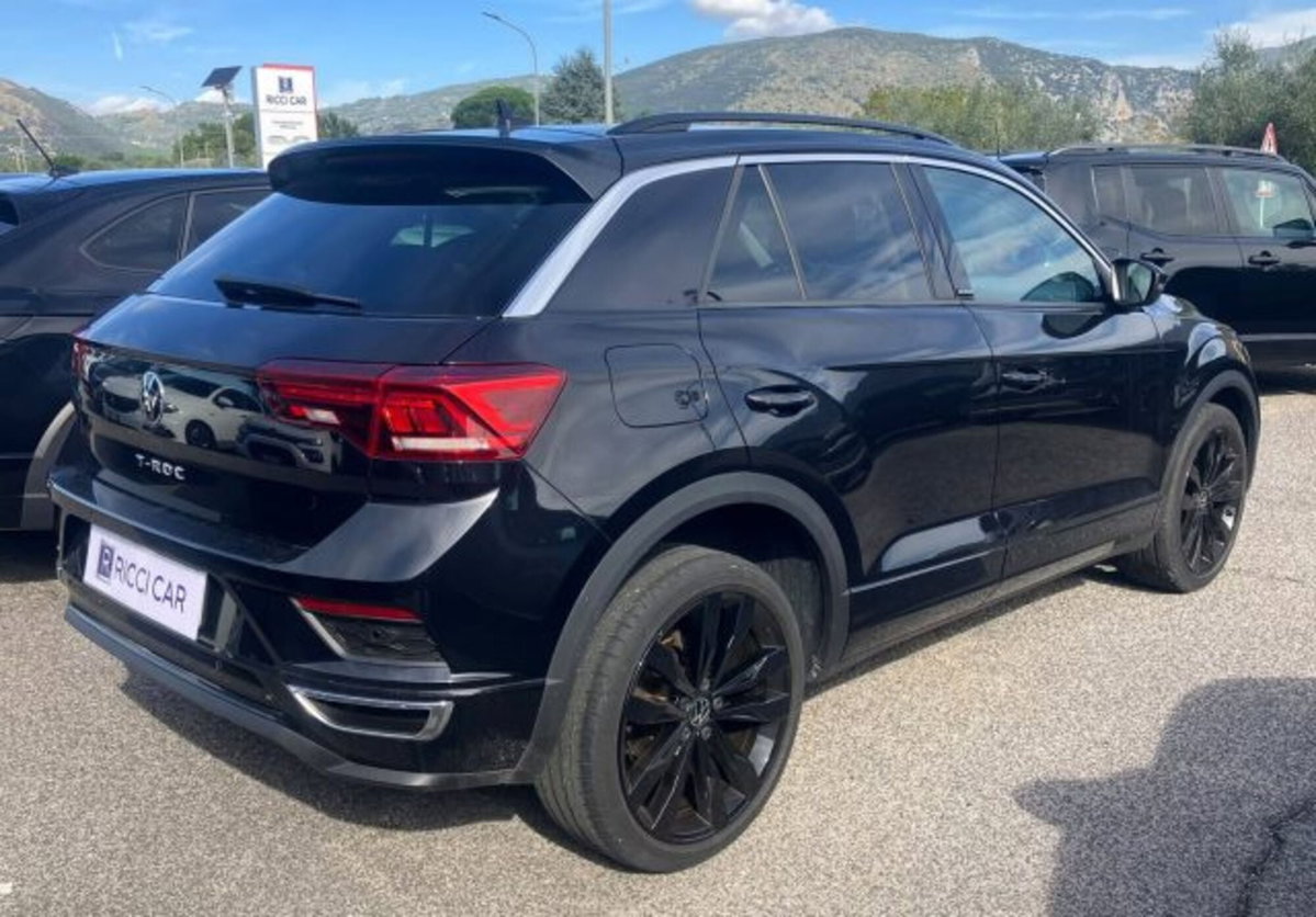 Volkswagen T-Roc 2.0 tdi R-Line 115cv (4)