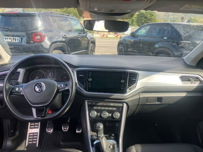 Volkswagen T-Roc 2.0 tdi R-Line 115cv (8)