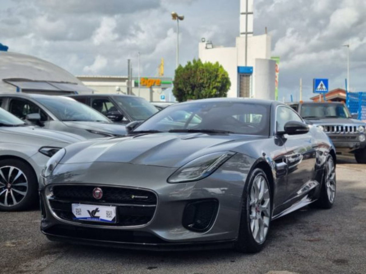 Jaguar F-Type Coupé 2.0 aut. Coupé R-Dynamic Black