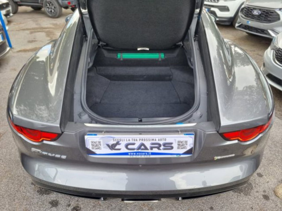 Jaguar F-Type Coupé 2.0 aut. Coupé R-Dynamic Black (20)