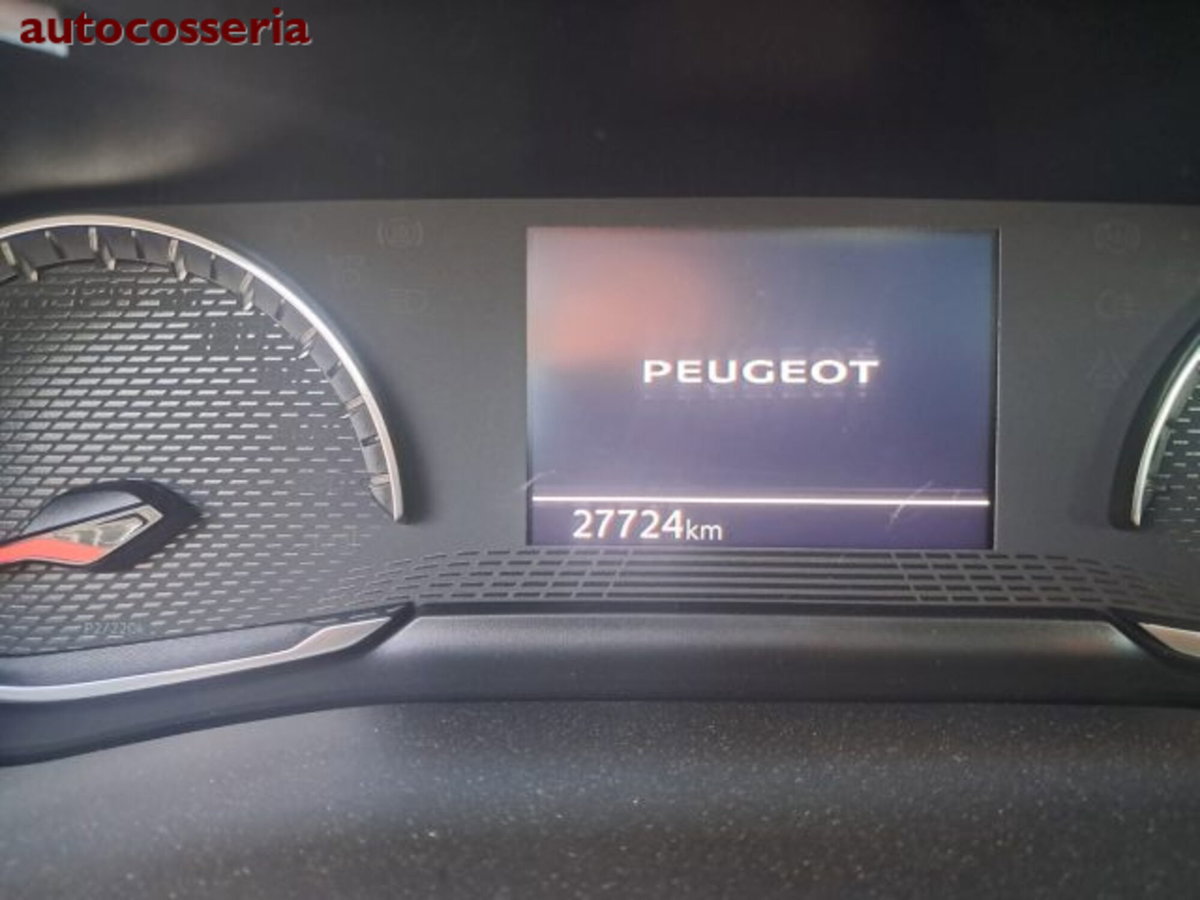 Peugeot 208 1.2 puretech Active s&s 75cv (8)