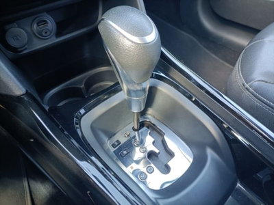 Peugeot 2008 120 EAT6 S&S Crossway (13)