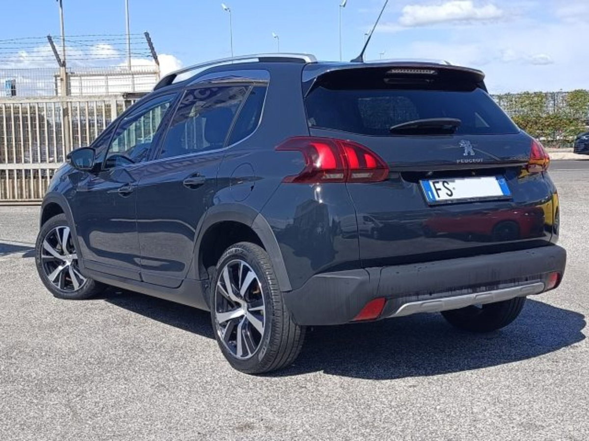 Peugeot 2008 120 EAT6 S&S Crossway (5)