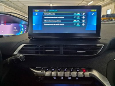 Peugeot 3008 Hybrid 225 e-EAT8 Allure Pack (8)