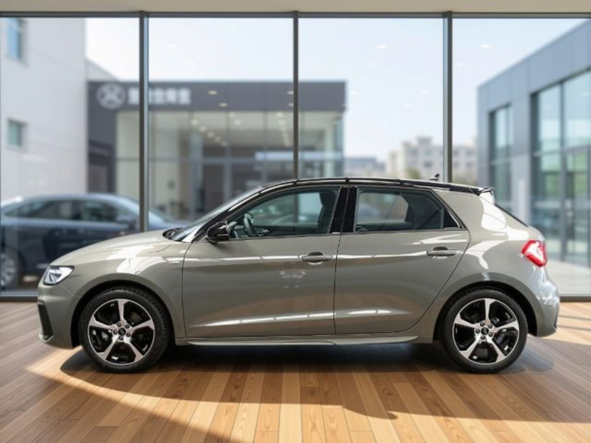 Audi A1 Sportback 30 TFSI S tronic S line edition (4)