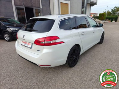 Peugeot 308 SW BlueHDi 120 S&S EAT6 Business (5)