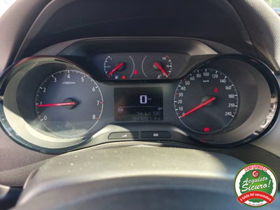 Opel Crossland X 1.2 12V Innovation (17)