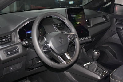 Renault Captur 1.2 eco-g Techno 120cv (7)