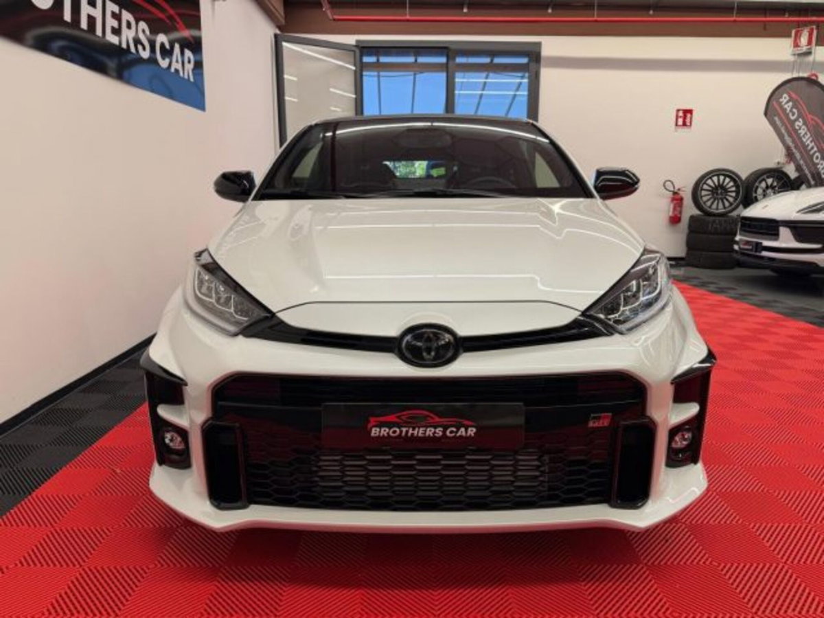 Toyota GR Yaris 1.6 Turbo 3 porte GR Yaris Circuit (2)