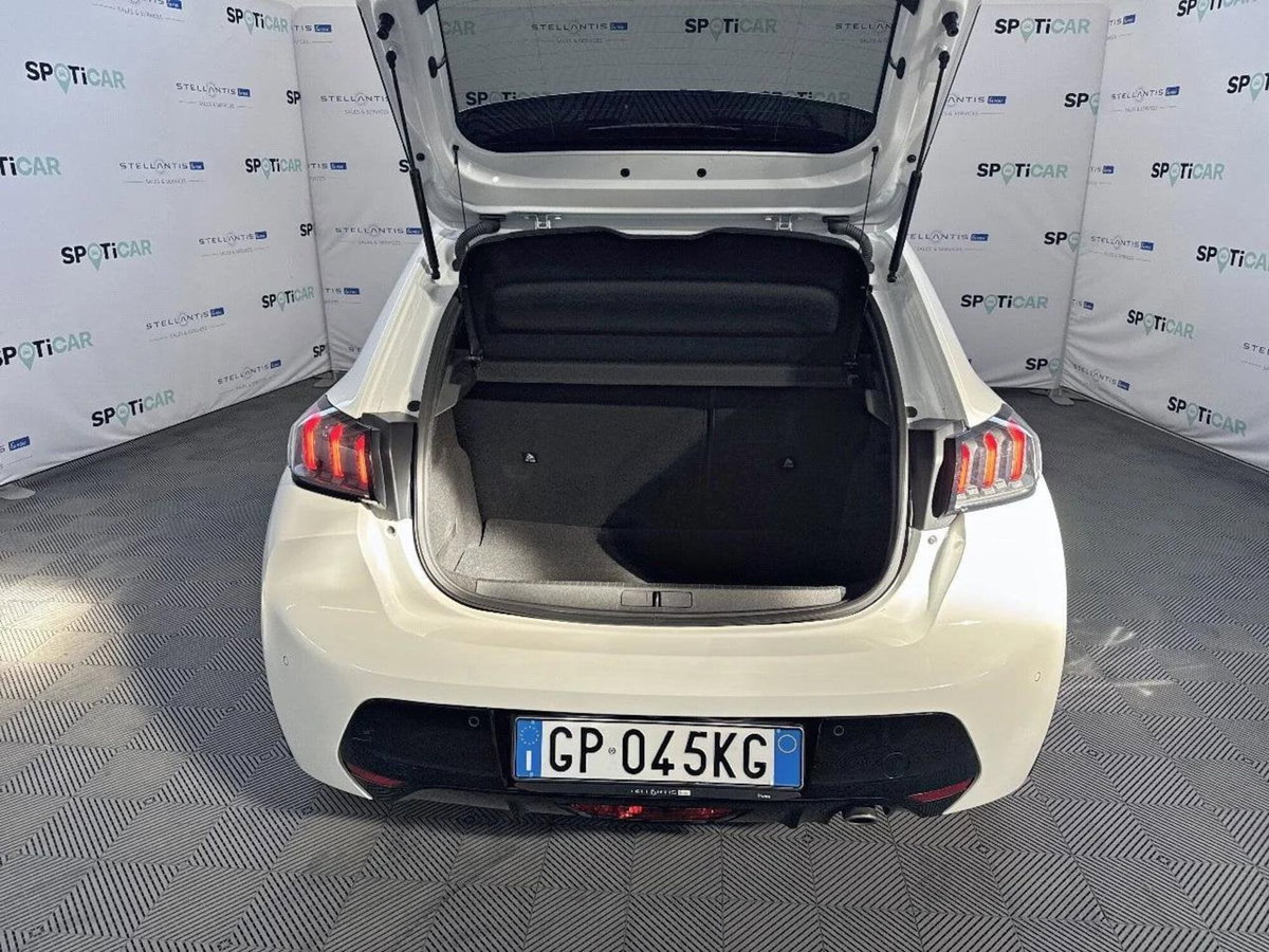 Peugeot 208 PureTech 100 Stop&Start 5 porte GT (15)