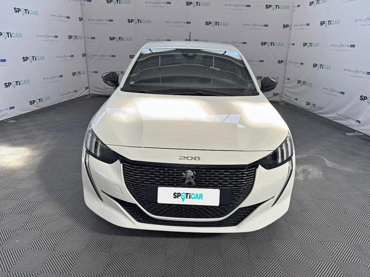 Peugeot 208 PureTech 100 Stop&Start 5 porte GT (3)