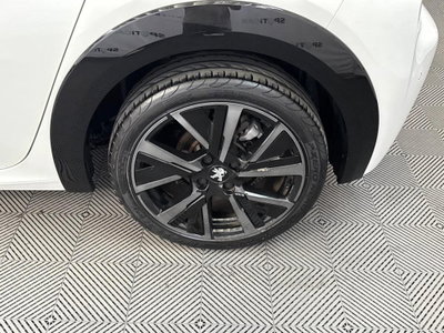 Peugeot 208 PureTech 100 Stop&Start 5 porte GT (8)