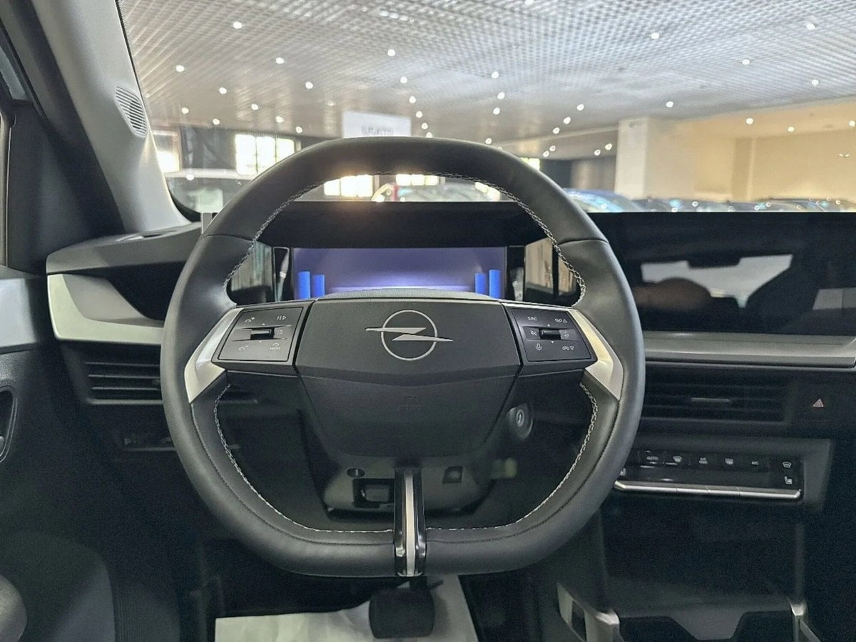 Opel Frontera 1.2 hybrid Launch Edition 145cv edct (11)