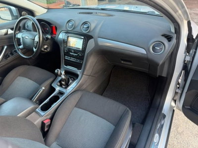 Ford Mondeo Station Wagon 2.0 TDCi 140 CV Station Wagon Nav Edition (15)