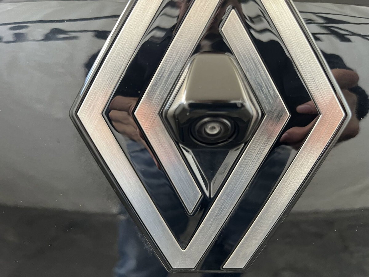 Renault Captur 1.0 eco-g Techno 100cv (15)