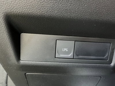 Renault Captur 1.0 eco-g Techno 100cv (18)
