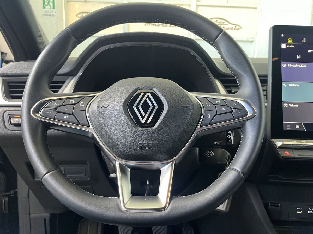 Renault Captur 1.0 eco-g Techno 100cv (8)