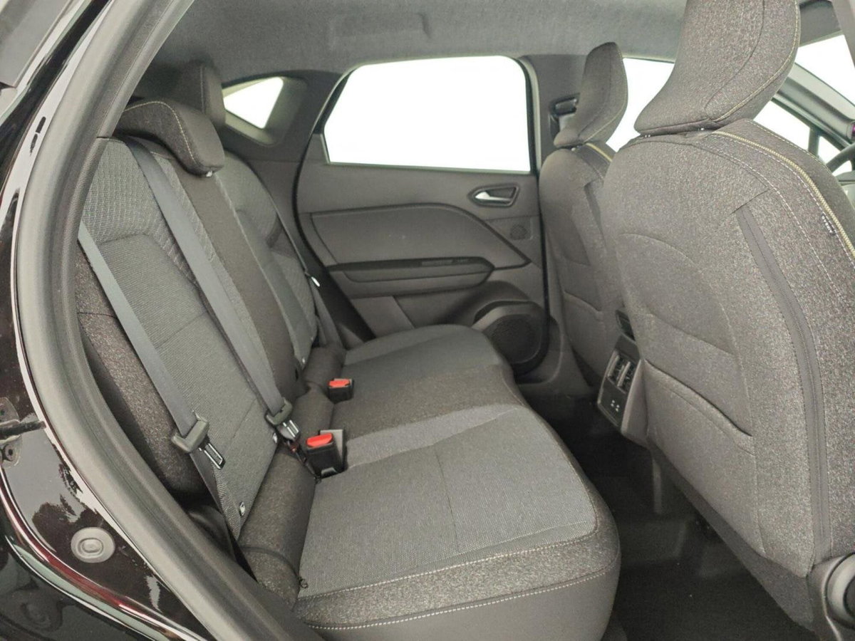 Renault Captur 1.2 eco-g Techno 120cv (16)