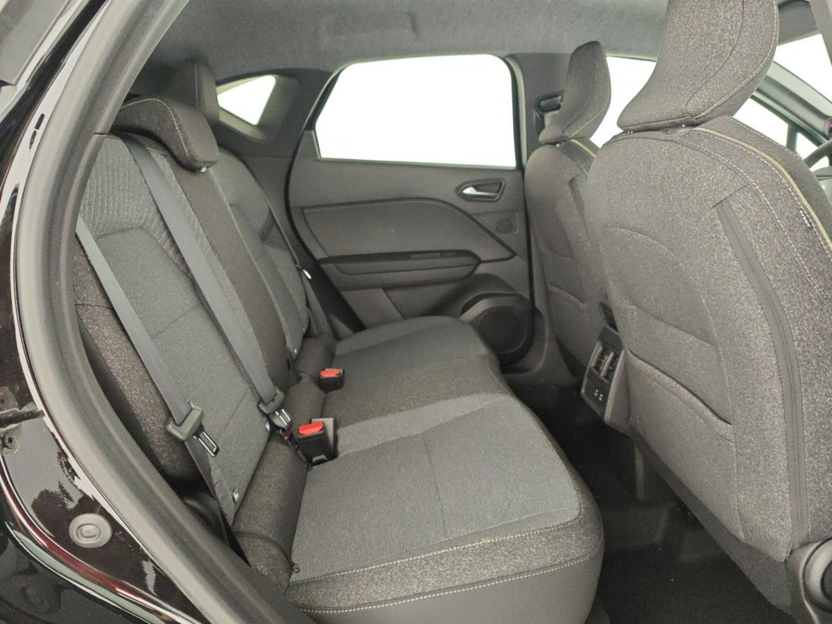 Renault Captur 1.2 eco-g Techno 120cv (16)