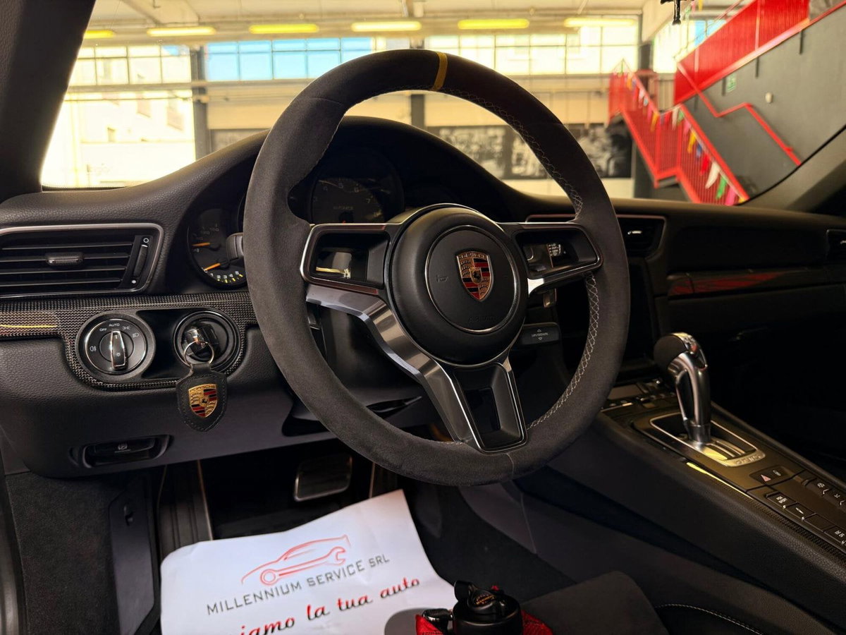 Porsche 911 Coupé GT3 RS 4.0 (12)