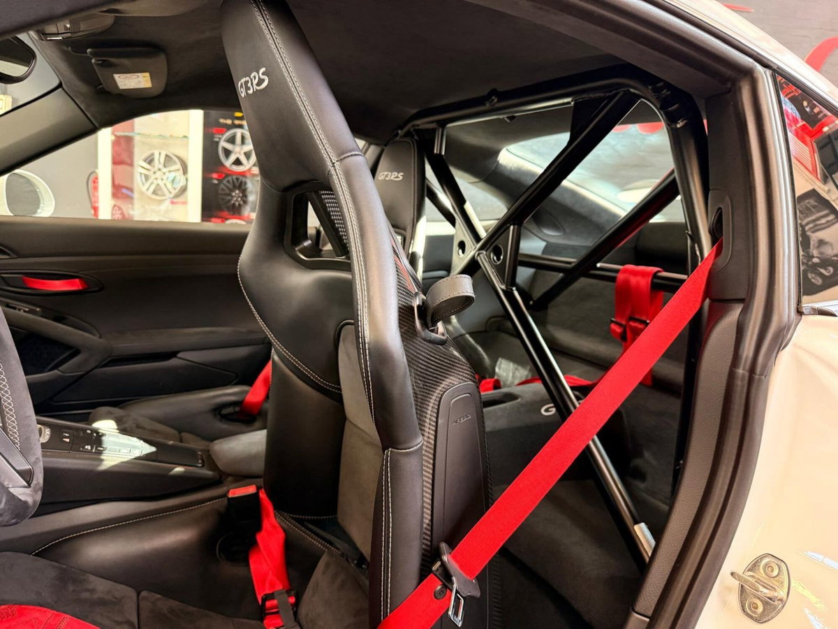 Porsche 911 Coupé GT3 RS 4.0 (16)
