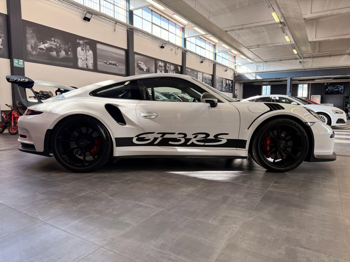 Porsche 911 Coupé GT3 RS 4.0 (8)