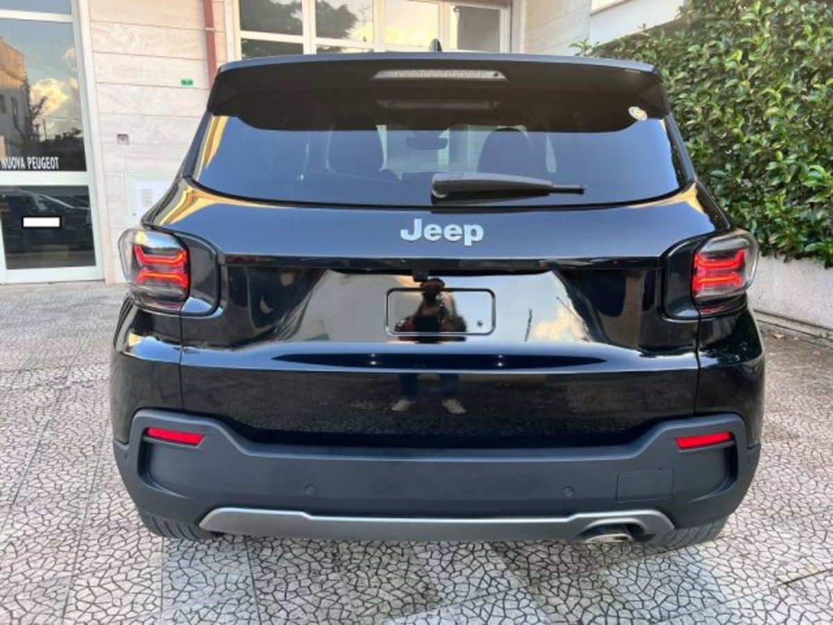 Jeep Avenger 1.2 turbo Summit fwd 100cv (8)