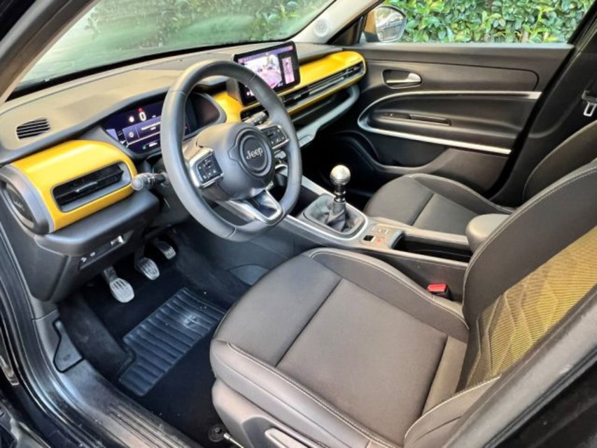 Jeep Avenger 1.2 turbo Summit fwd 100cv (9)