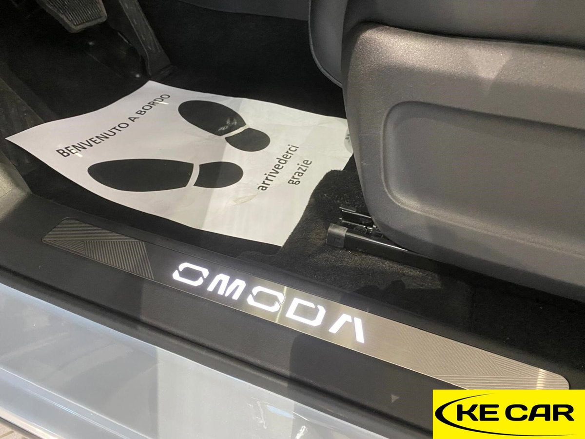 Omoda Omoda 9 SHS-P 1.5 tgdi phev Premium i-awd dht (20)