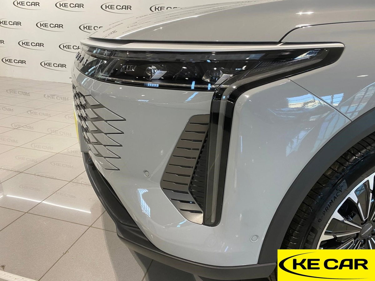 Omoda Omoda 9 SHS-P 1.5 tgdi phev Premium i-awd dht (9)