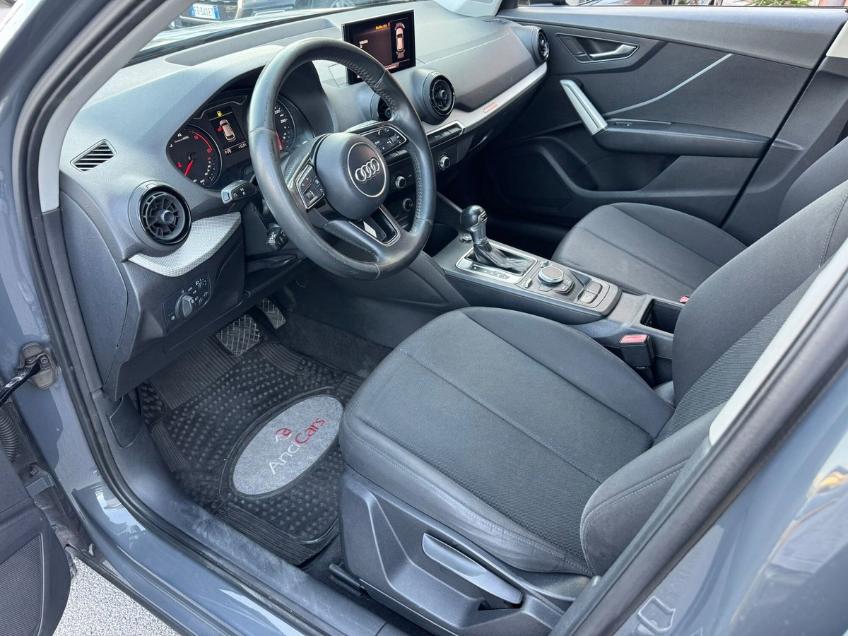 Audi Q2 Q2 30 TDI Business (5)