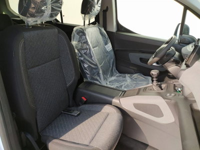 Peugeot Rifter BlueHDi 100 Allure Standard (13)