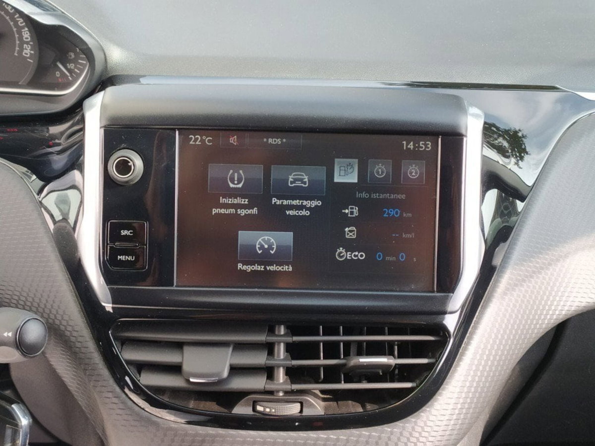 Peugeot 2008 100 Active (6)