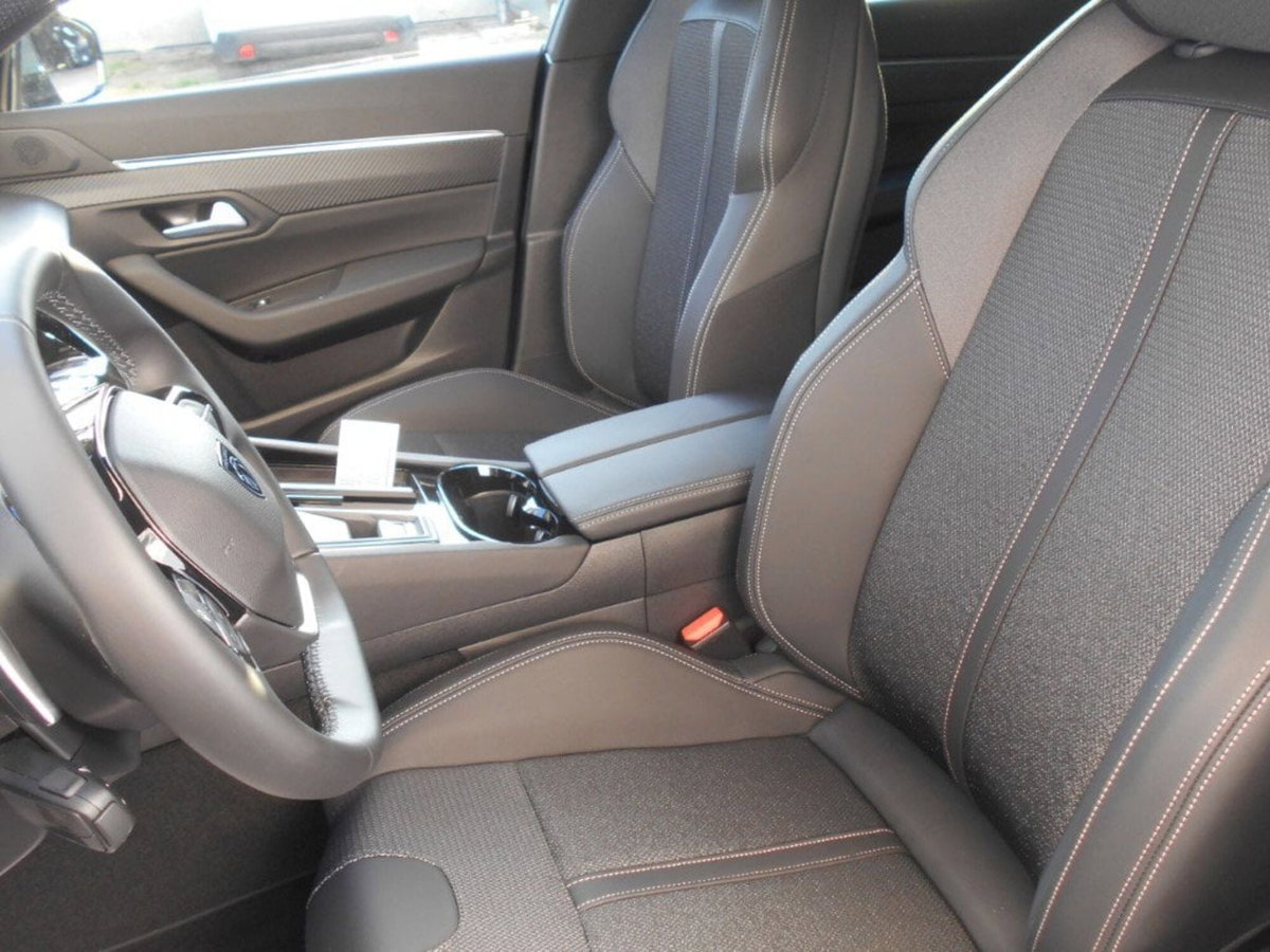 Peugeot 508 SW BlueHDi 130 Stop&Start Allure (11)