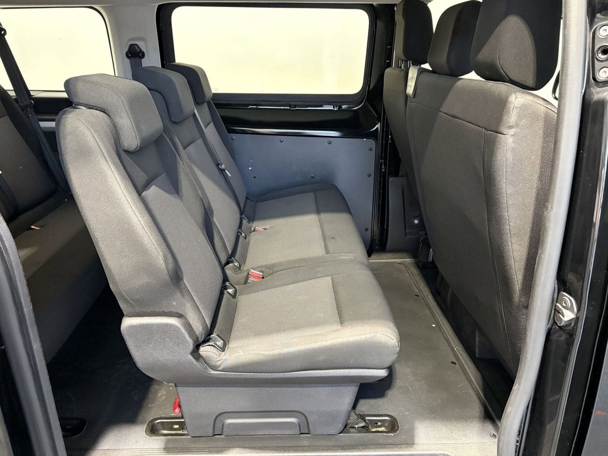 Toyota Proace Verso Verso 2.0D 14CV L2 D Lounge (12)