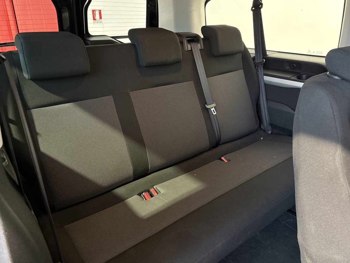 Toyota Proace Verso Verso 2.0D 14CV L2 D Lounge (14)