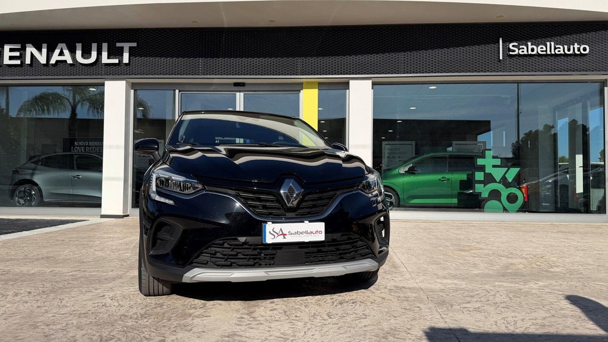 Renault Captur 1.6 full hybrid Techno 145cv auto (3)