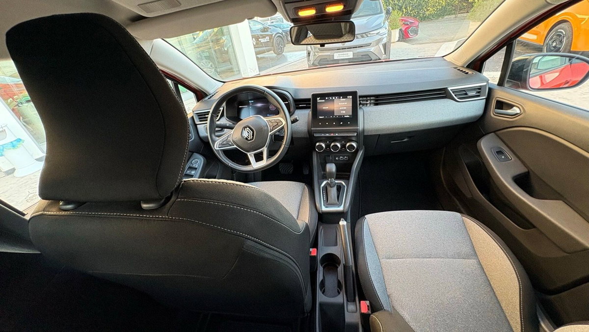 Renault Clio 1.0 tce Evolution 90cv (6)