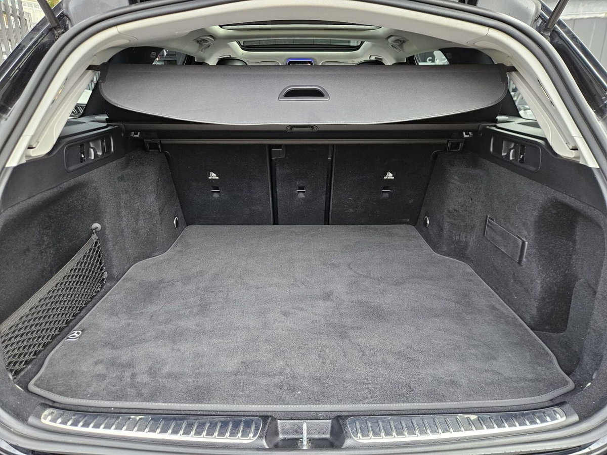 Mercedes-Benz Classe C Station Wagon 220 d mhev Advanced 200cv auto (19)