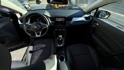 Renault Captur TCe 100 CV GPL Techno (5)